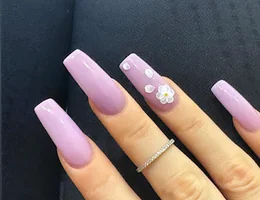 Hollywood Nails