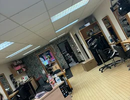 Regis Salon Bromborough