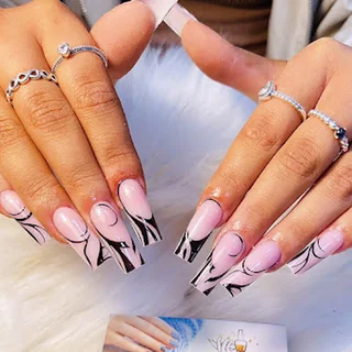 Photo Sky Nails Hereford