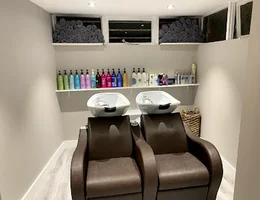 Hale Hair Boutique