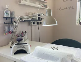 Paradise Nail Studio