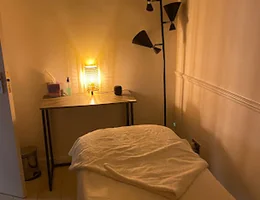 Akhere Therapies - Massage & Facial -Tooting Bec