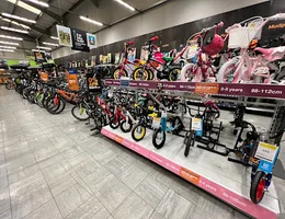 Halfords - East Dereham