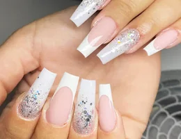 Nails 2U