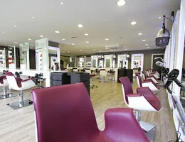 Learning Curve Group Hair & Beauty Academy Camden