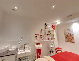 Skinmaze Beauty Clinic Westbourne