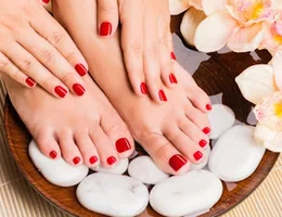 VIP Nails and Spa please text on mobile