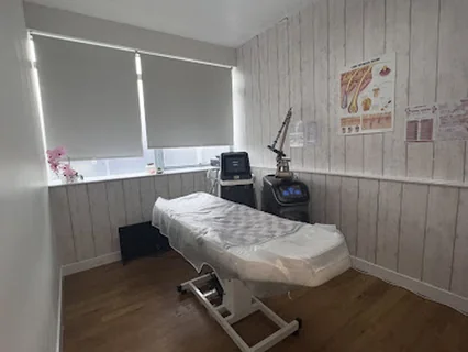 Photo AD LASER CLINIC EXPRESS PUTNEY