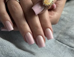 Zivi nail studio