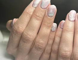 Dakota Lillies Nails and Beauty