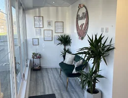 Phoenix Nails & Wellness, Coventry