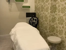 Emily Claire Massage & Wellbeing