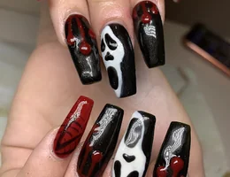 Ivy Nails