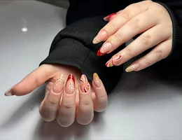 Elegant Nails Spa huntingdon