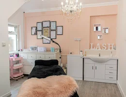 The Lash and Beauty Bar