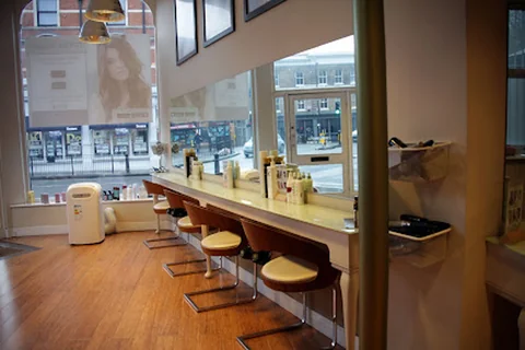 Photo Centini Blowdry Bar