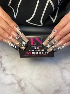 Photo Elegant Nails Burton