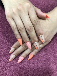 Photo Nail Lounge