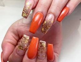 NUNU Nails & Beauty