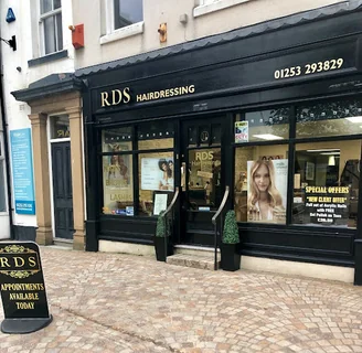 Photo R D S HAIRDRESSING • BLACKPOOL