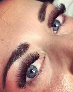 Photo BLINK by anna eyelash extensions