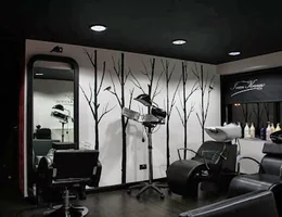 Ivan Keven Salon