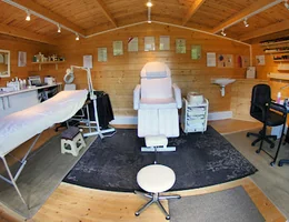 Caterham Beauty Therapist - Salon