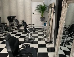 Pin Ups Hair & Beauty Salon "Isle Of Wight"