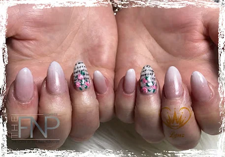 Photo Lynz Nails and Beauty