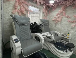 Pink Blossom Salon