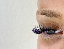 Lisa's Lashes