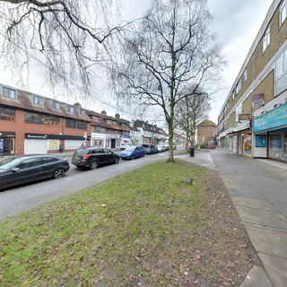 Photo Charlie Brown Hair Banstead