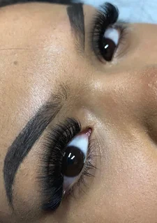 Photo BLINK by anna eyelash extensions