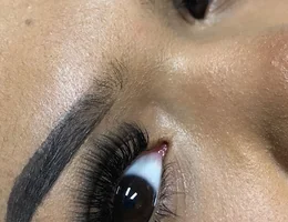 BLINK by anna eyelash extensions