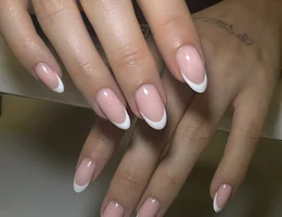 Wavy Nails