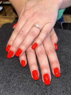 Photo Amy at Redds Nails & Beauty