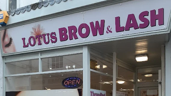 Photo LOTUS BROW & LASH