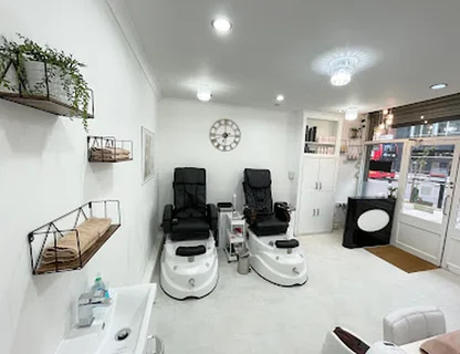 Photo The Cut Studio ( Hair & Nail Salon )