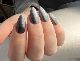 Jen Louise Nails & Beauty