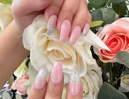 Luxury Nails & Spa - Exeter