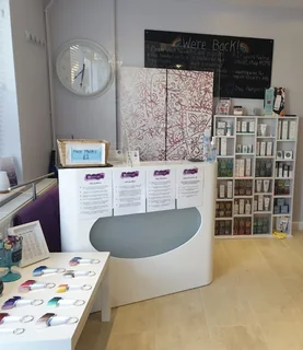 Photo Beauty Bar Desborough