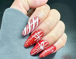 Diamond Nails & Spa In Hamilton