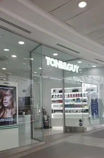 Photo TONI&GUY Wimbledon