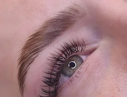 Lash & Brow Specialist - Katie Jayne