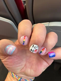 Photo Young Nails