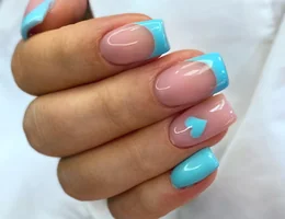 Summers boutique nails