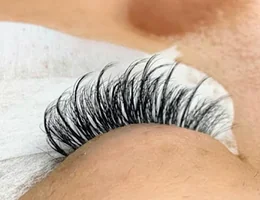 Tashas Lashes & Beauty