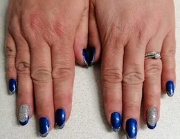 Mooeys Nails & Waxing - Haslemere