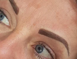 Rennard Permanent Cosmetics - [Permanent Makeup Artist]