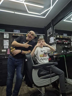 Photo Carlo’s Barbers Shop